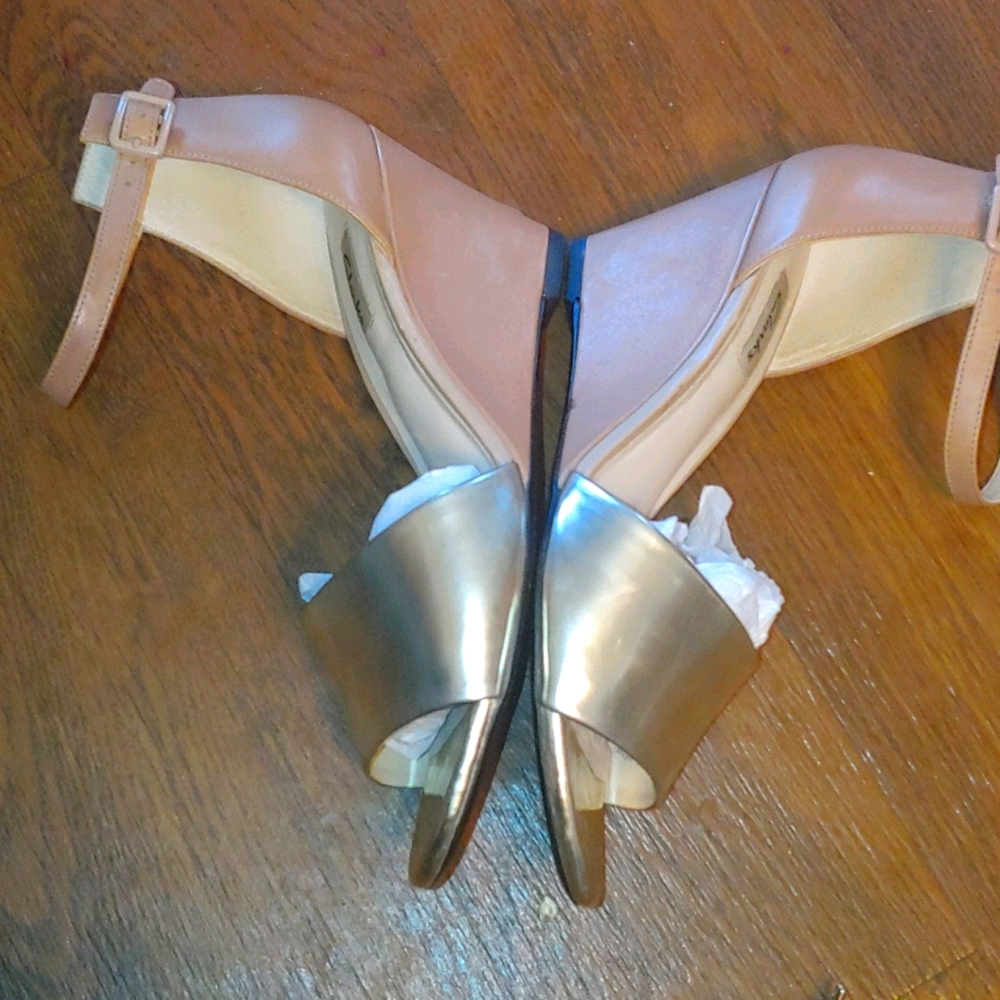 SALE! CLARKS 8.5 M COMFORT LEATHER WEDGE HEELS SANDALS - Picture 4 of 10